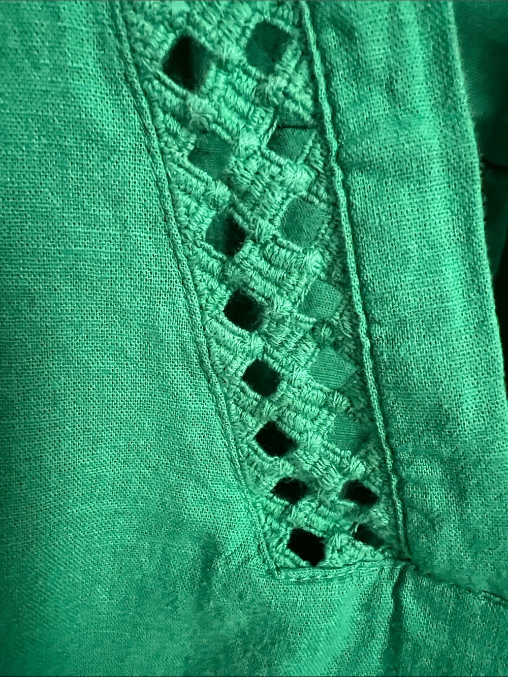Liz Claiborne | Kelly Green V-Neck Crochet Trim Dolman Sleeve Tunic Size XL - Picture 4 of 16